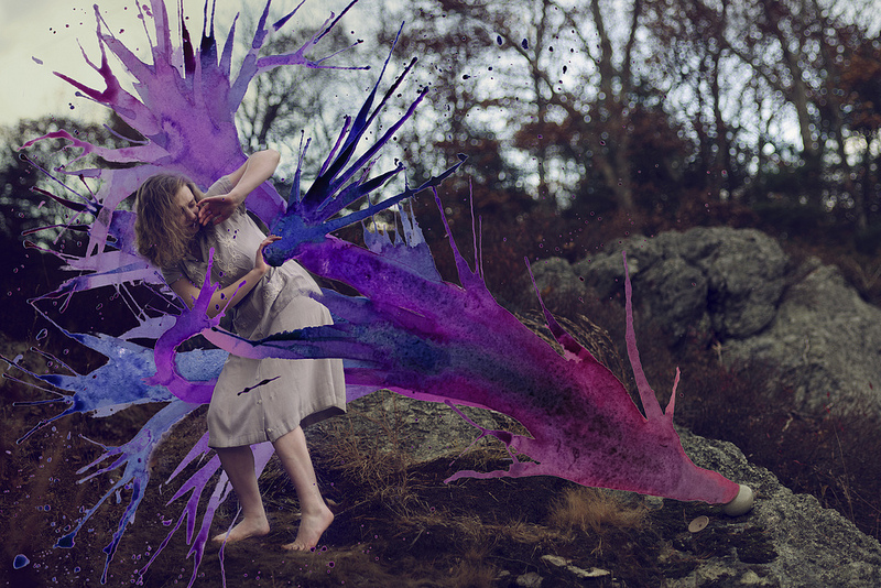 Aliza Razell 5 Ella combina acuarela y fotografía para crear imágenes surrealistas