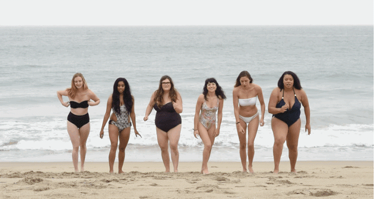Mujeres recrearon anuncios y poses con trajes de baño de Victoria’s Secret