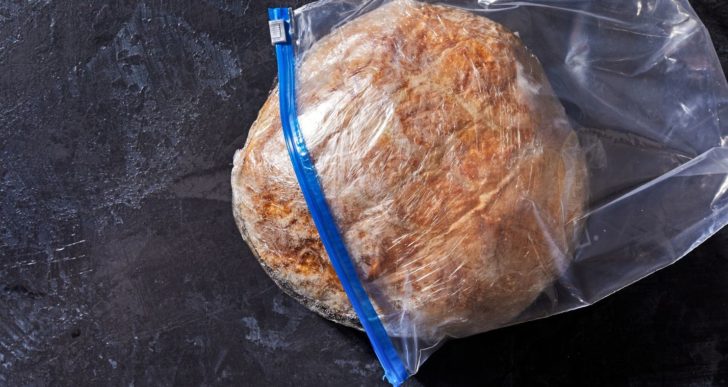 Cómo descongelar tu pan sin que sepa a cartón