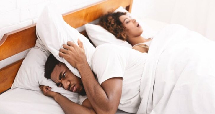 ¿Deberían de dormir separados tú y tu pareja?